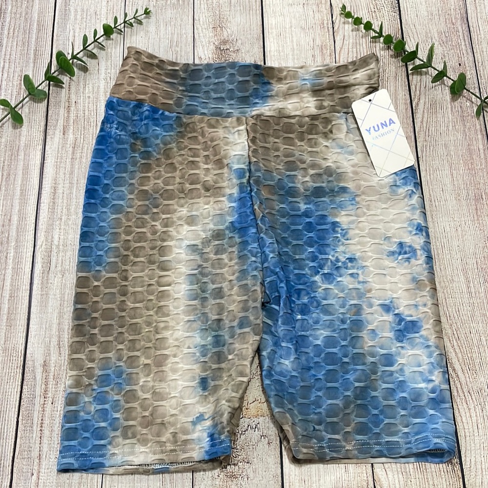 🌸 Clearance! 🌸 Yuna Fashion Yoga Shorts Size S/M